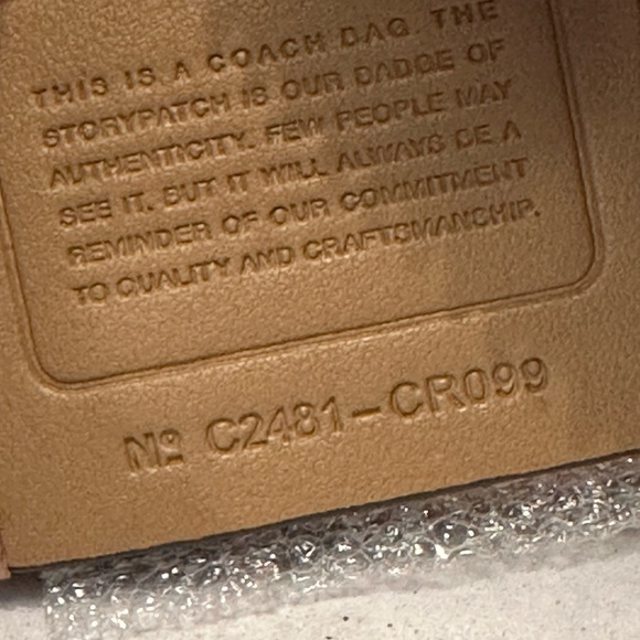 NWT Coach Teri Shoulder Bag in Taupe with silver hardware - Picture 6 of 17